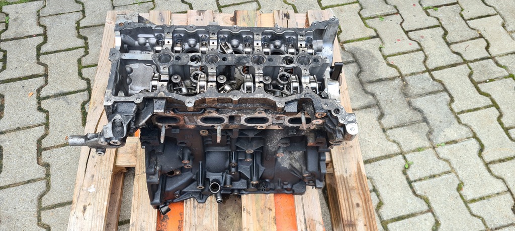 фото №1, Двигатель головка renault master iii