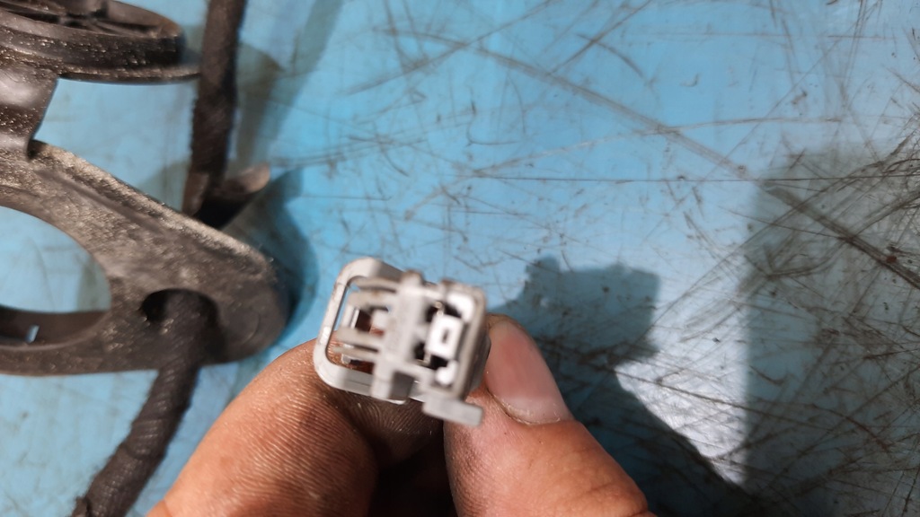 фото №5, Жгут дверь перед 31275435 volvo s60 ii v60