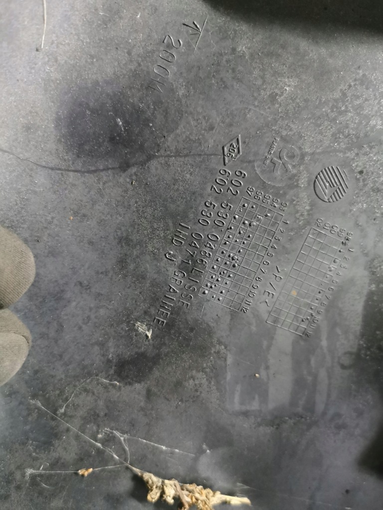 Бампер передній комплектний  renault espace 3 6025300486 96-02 Недорого