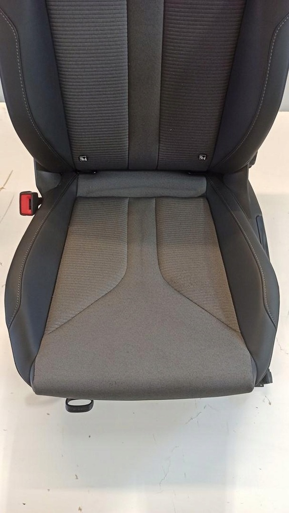 фото №6, Skoda enyaq сидіння заднє сидіння