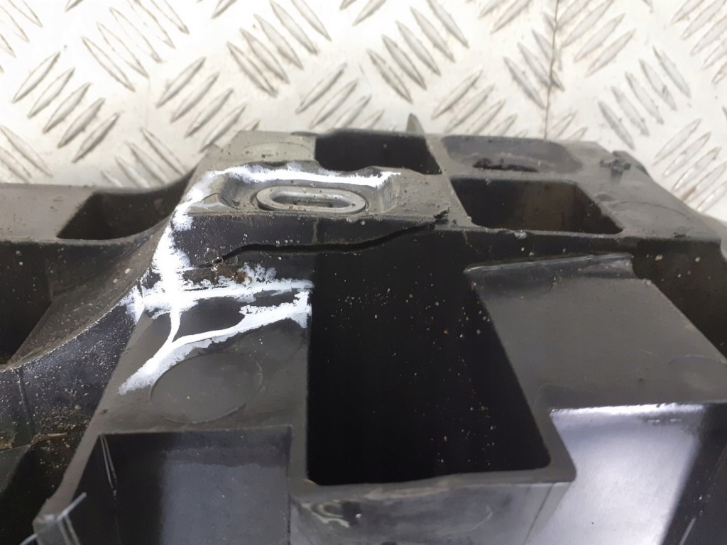 фото №2, Отбойник бампера заднего renault clio iii 1.5 dci