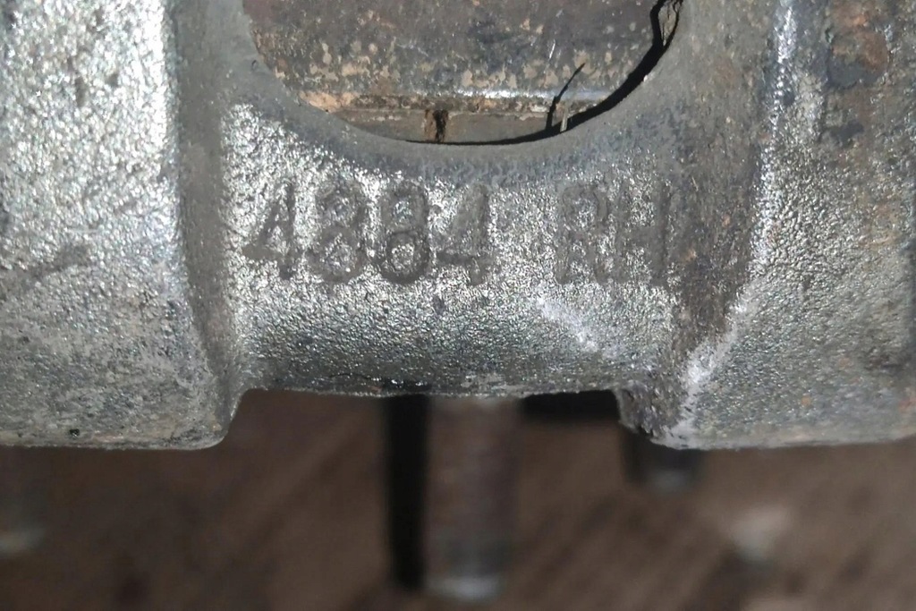 фото №7, Частини підвіска заднього jeep grand cherokee i zj 52124814ad 3.6l