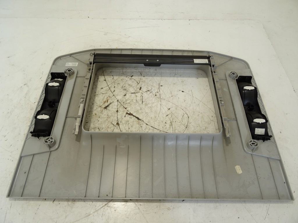 Люк renault trucks t 13-22 7484505331 Оригінал