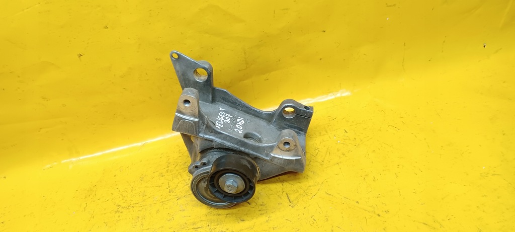 фото №10, Кронштейн генератора peugeot 307 2,0hdi 9636301380