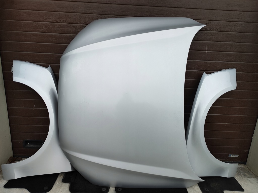 фото №1, Audi a8 d4 капот кришка двигуна lx7w