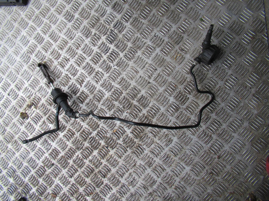 фото №1, Dacia lodgy dokker lift 2017 r. 1.2 tce шланг циліндр зчеплення