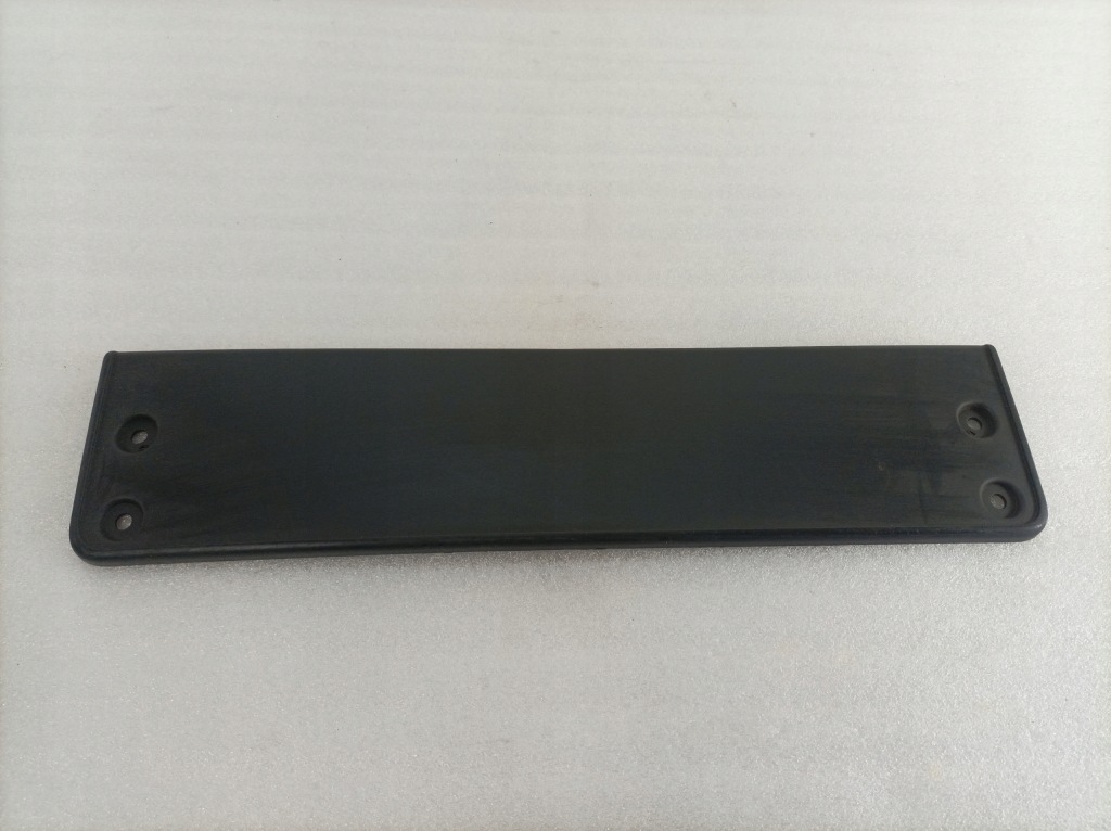 фото №1, Підкладка pod номерний знак vw passat b8 lift 3g0807287l
