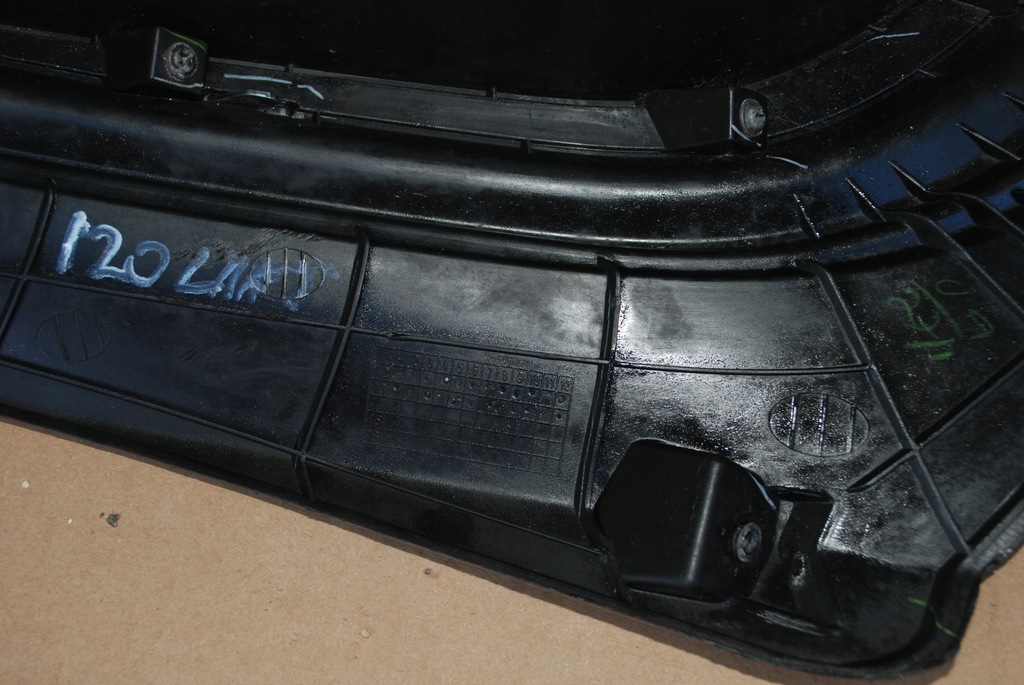 фото №8, Решётка бампера правая hyundai i20 i lift 12-15 86528-1j500