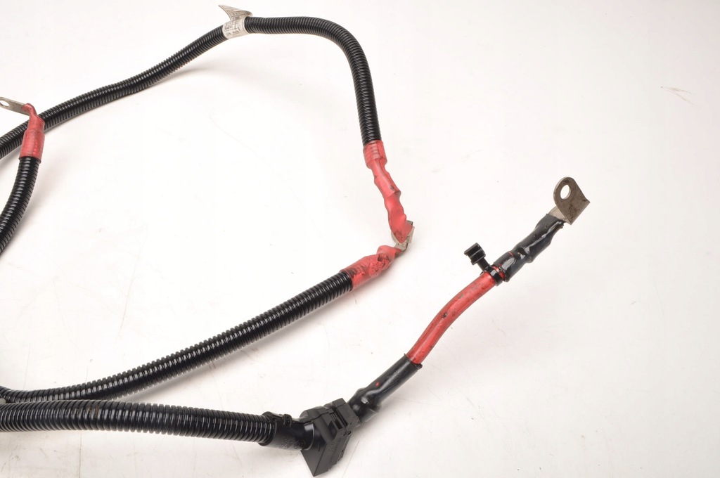 фото №6, Bmw 4 m4 f82 3.0 шланг плюсовой аккумулятор 7851483