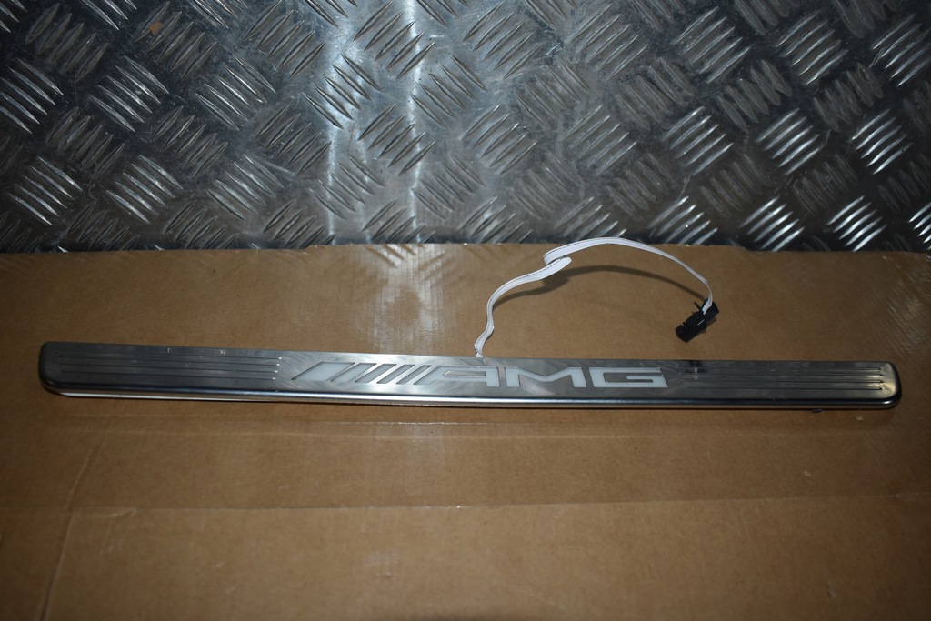 фото №1, Idealna молдинг накладка порог led mercedes w167 x167 1