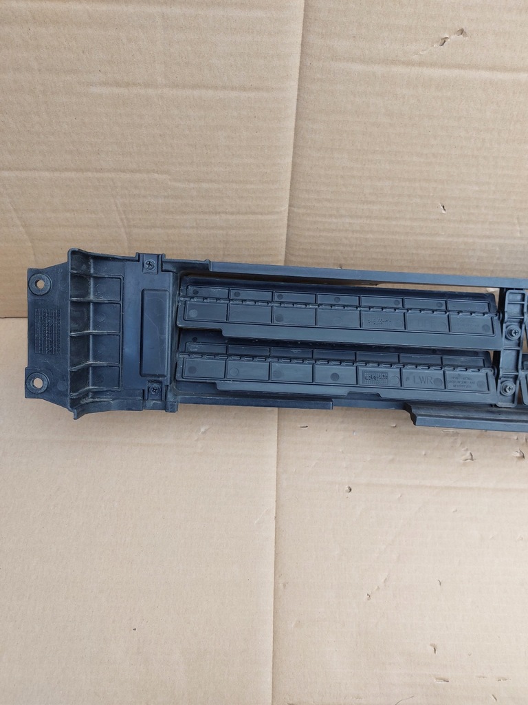 фото №12, Hyundai kona шторка жалюзи воздуховод воздуха 86950-k4000