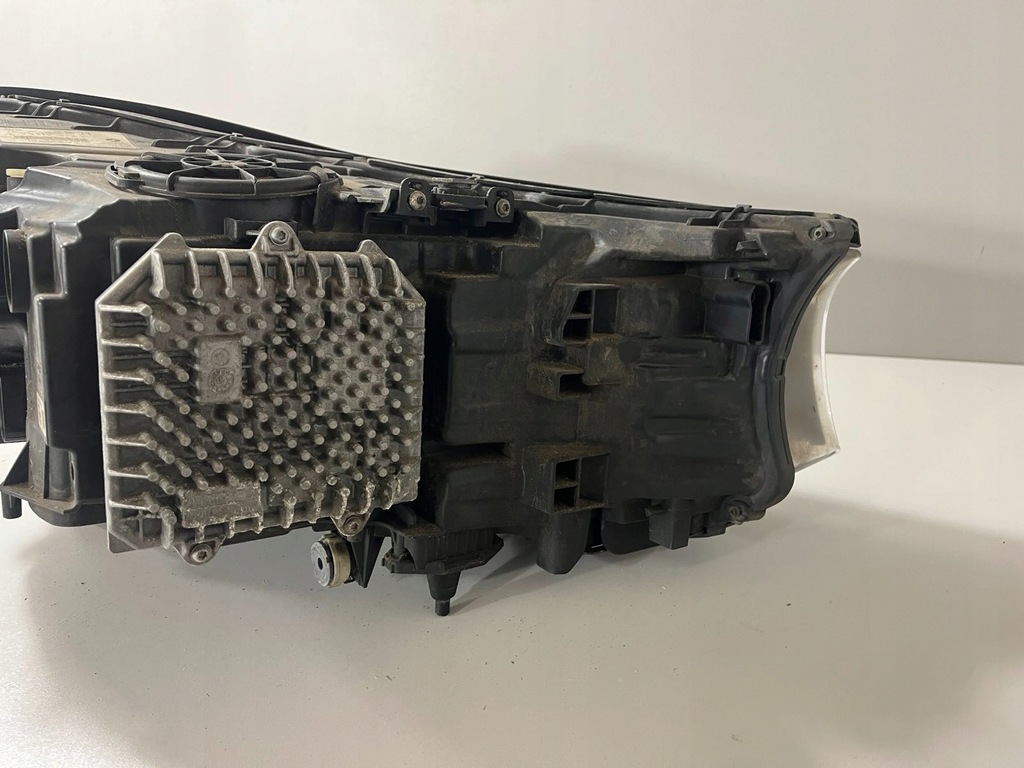 фото №15, Комплект лампа передних bmw 7 g11, g12 7408709 2017