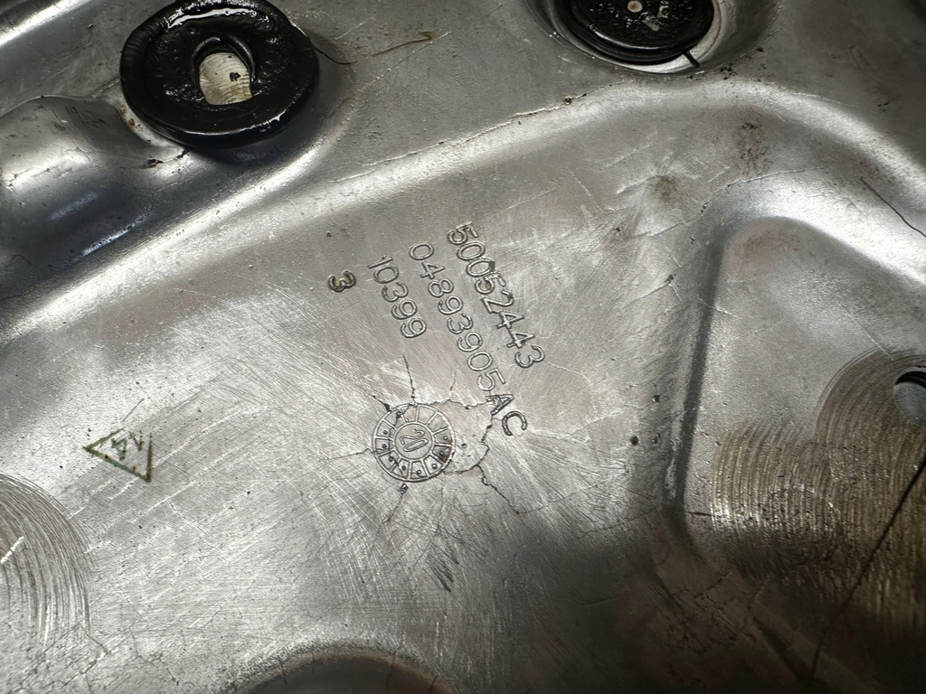 фото №8, Корпус розподільного валу giulia stelvio 2.0t 04893905ac 50052443