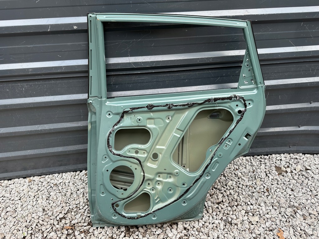 фото №12, Hyundai bayon 21r- дверь правый задняя задние правое