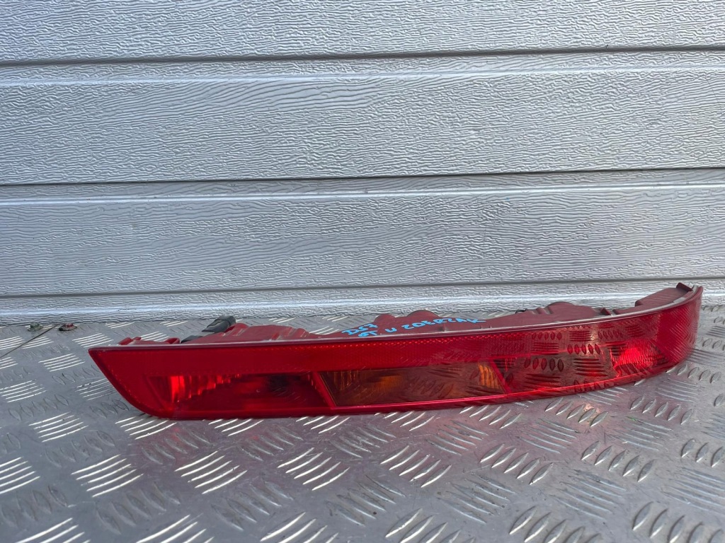 Купить Citroen ds7 crossback лампа бампера правый задний  9815722880