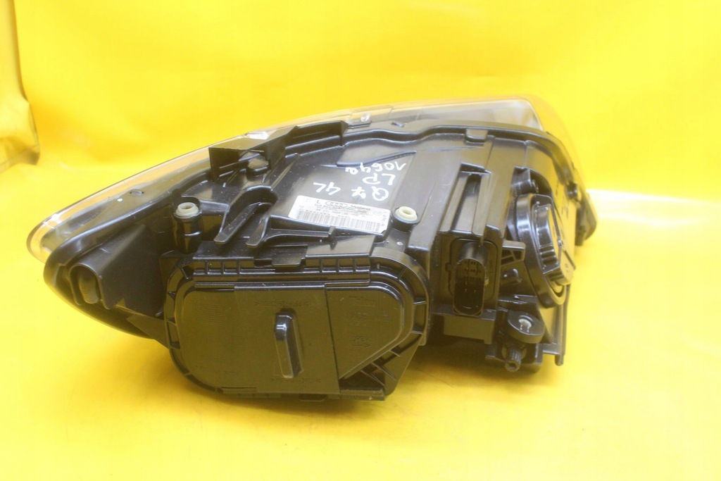 фото №7, Лампа левый перед h7 audi q7 4l 4l0941003