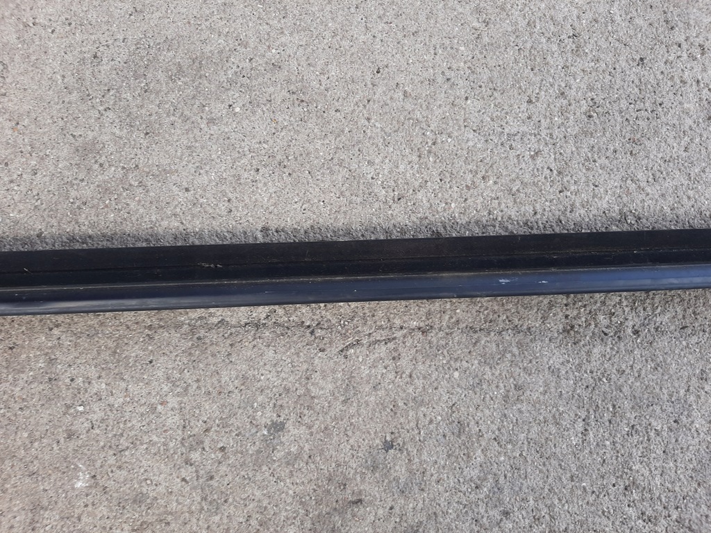 фото №8, Audi q5 8r молдинг ущільнювач двері лівий задня 8r0853763f