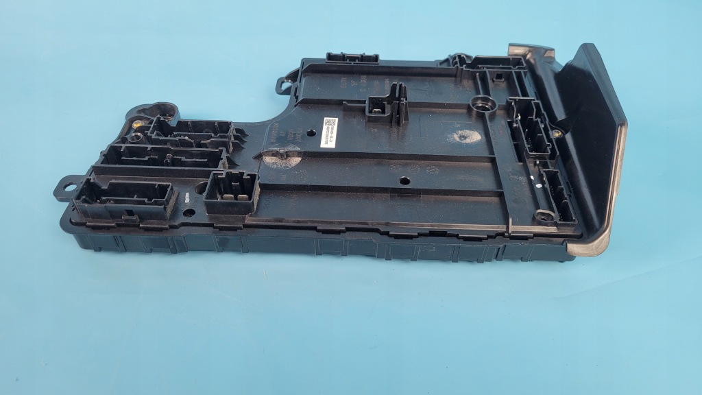 Tesla model 3 21r модуль комфорта левый 1567455-02-d 1567359-00-b Цена