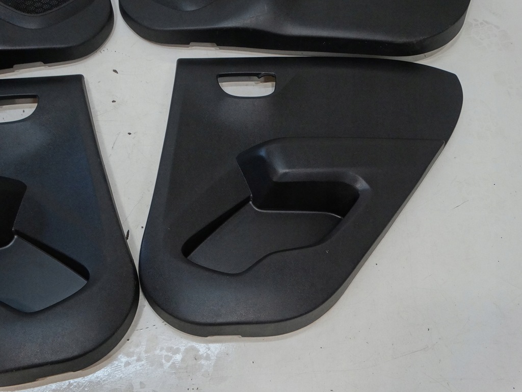 фото №5, Комплект обивка обшивка дверей перед задняя toyota aygo lift