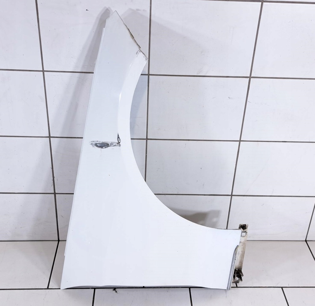 фото №1, Крыло правый перед mercedes w212 lift c149 149