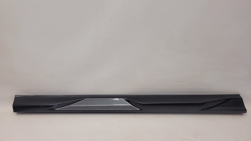 фото №1, Bmw x4 g02 молдинг na дверь левая перед