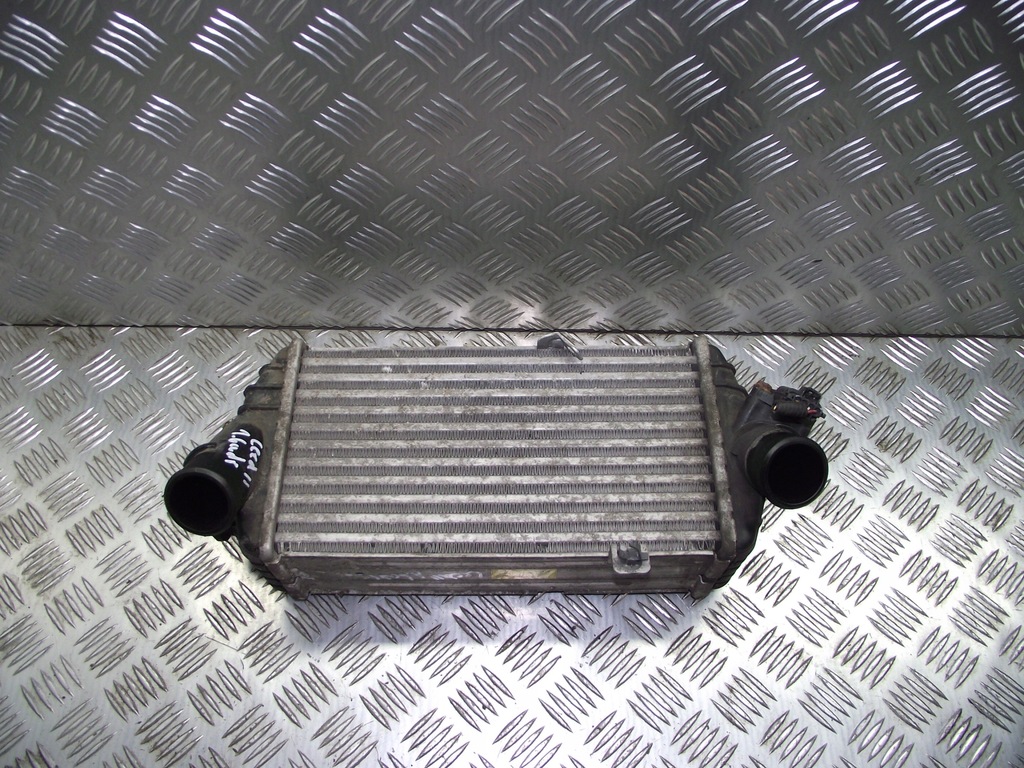 фото №1, Kia оригинальный номер 28270-2a770 радиатор воздуха