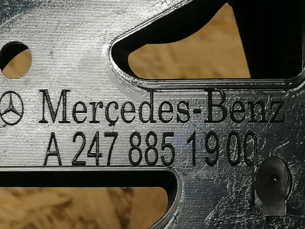 Купити Mercedes b w247 напрямна кронштейн бампера правий задня a2478851900