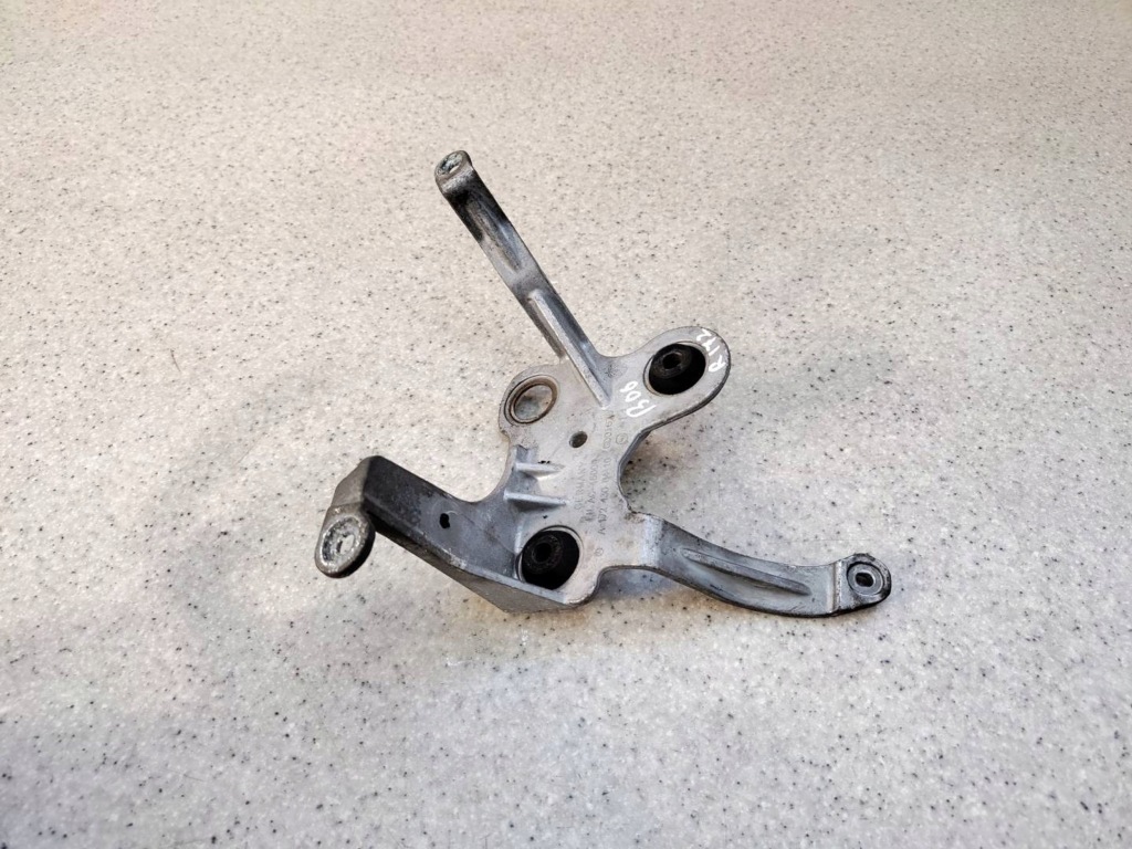 фото №1, Кронштейн кронштейн насоса abs a1724300410 mercedes slk w172 r172