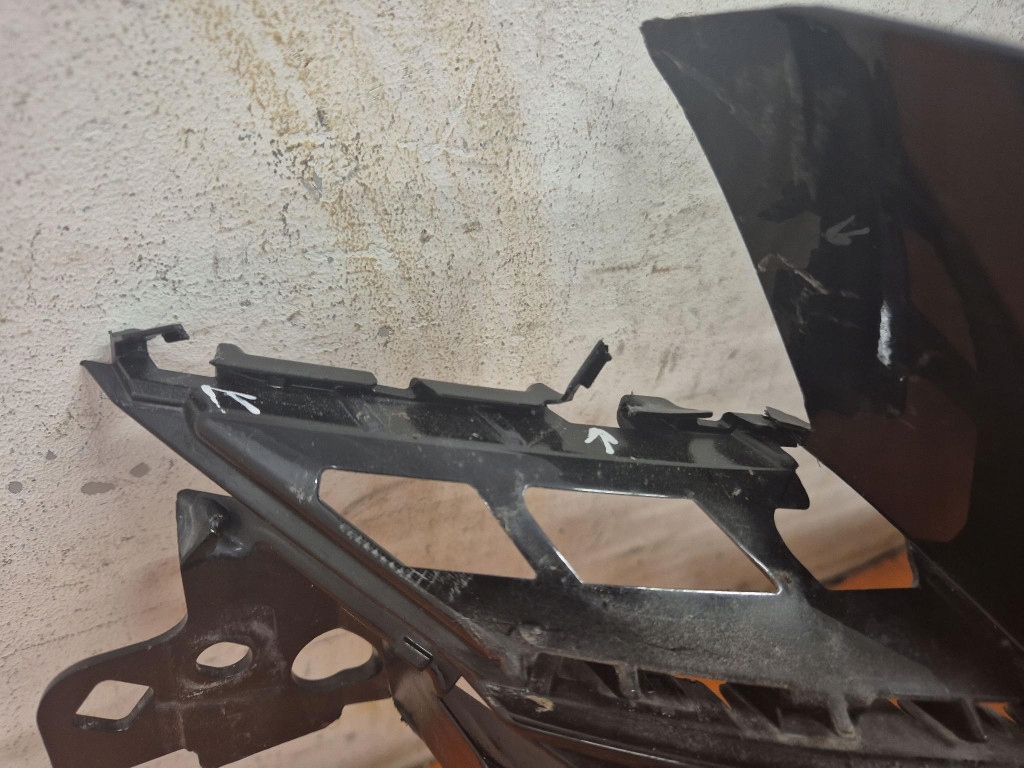 Peugeot 308 iii 21- решётка радиатора решётка радиатора 9838035680 с Разборки