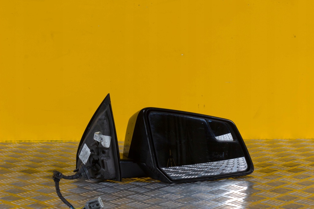 фото №1, Gmc acadia 2007- зеркало наружное r usa 7pin