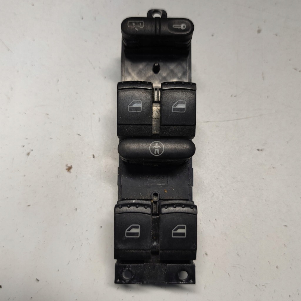 Купити Vw bora панель вікон лівий перед 1j4959857
