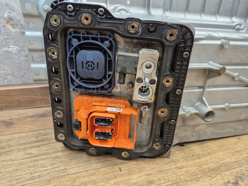 фото №9, Bmw f30 330e гібрид акумулятор тяговий акумулятор hv plug-in 9423668