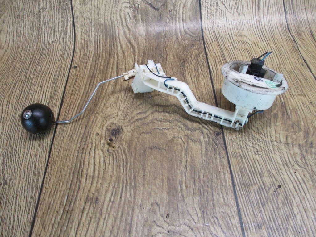 фото №5, Датчик рівня пального 4b0201317g audi a6 c5 2.5 tdi індикатор