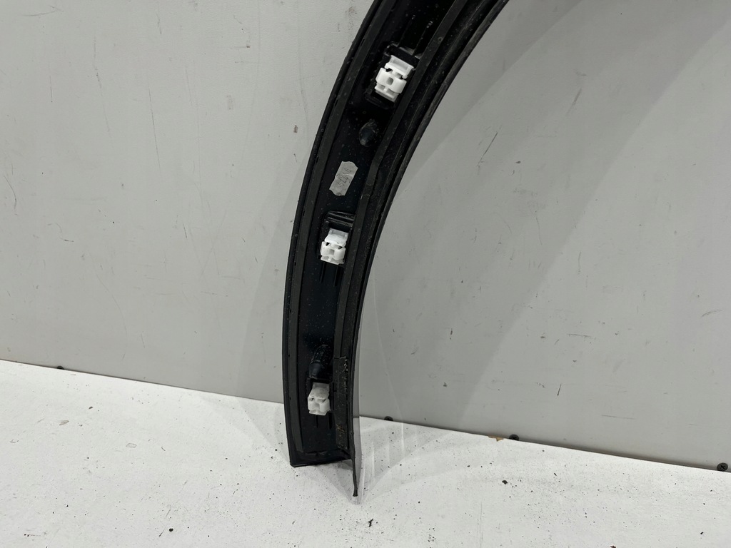 фото №8, Audi rsq8 4m8 молдинг крыла перед передняя правая 4m8853718m