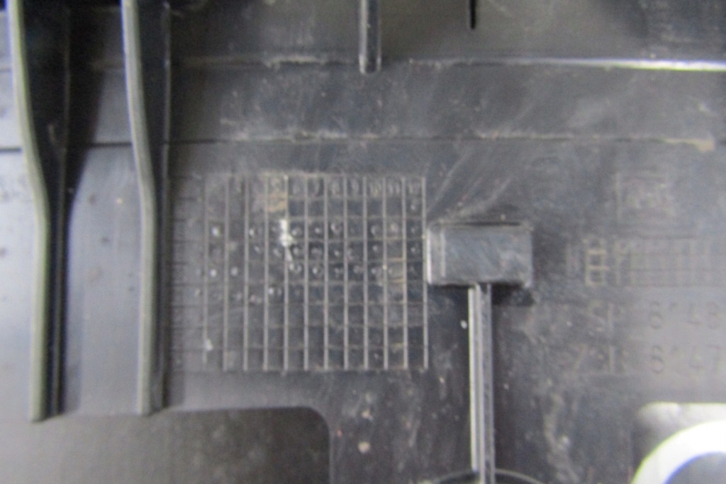 фото №14, Спойлер спойлер козырёк крышки задняя audi e-tron etron q8 18-