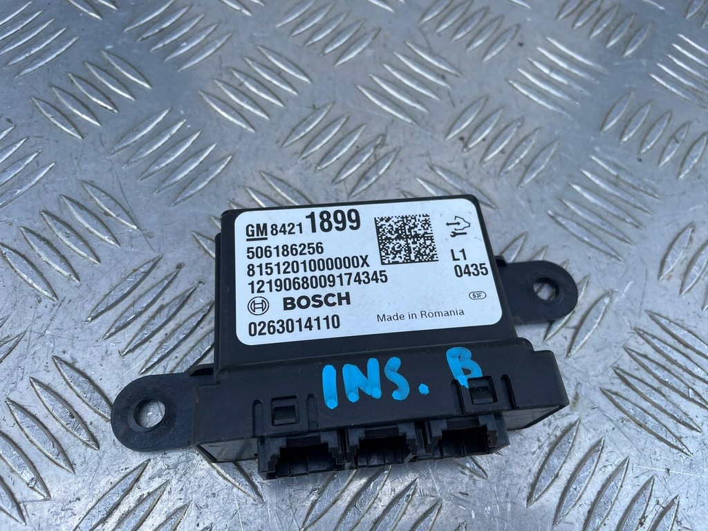 фото №1, Opel insignia b ii модуль pdc 84211899