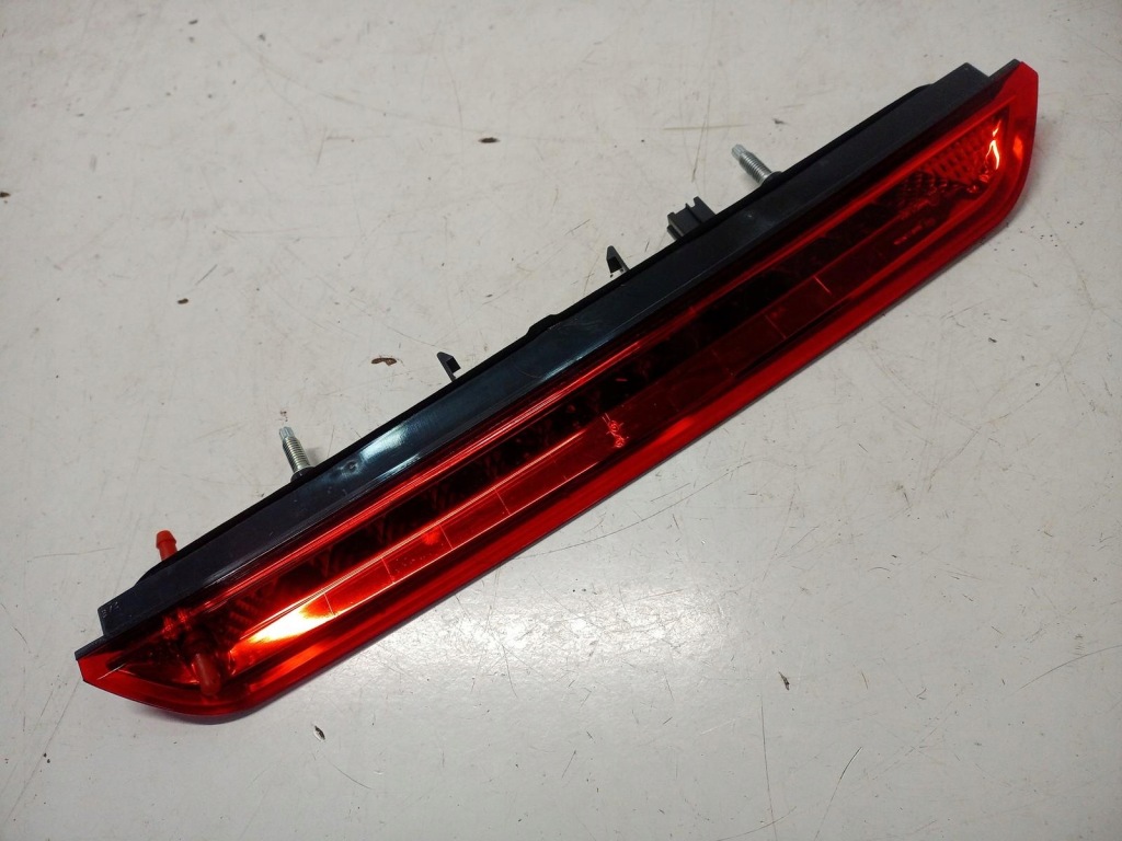 Купити Третій світло стоп citroen c5 aircross 9888016380