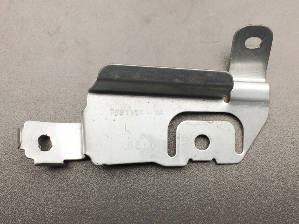 фото №1, Bmw 2 f22 f23 2017 кронштейн / кронштейн