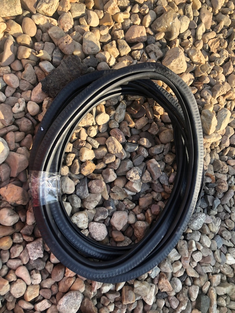 фото №1, A6 c7 kombi прокладка дверь левый задняя