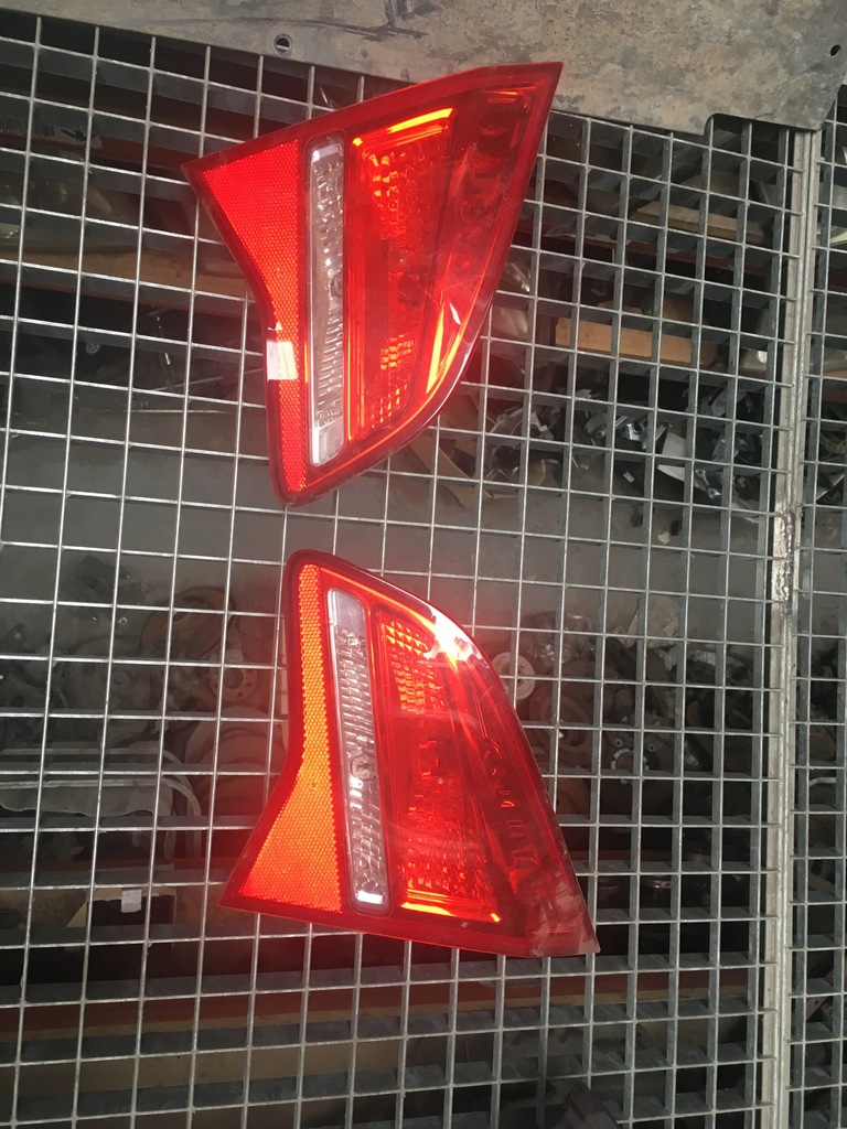 фото №1, Opel meriva b лампа w крышка правая задняя