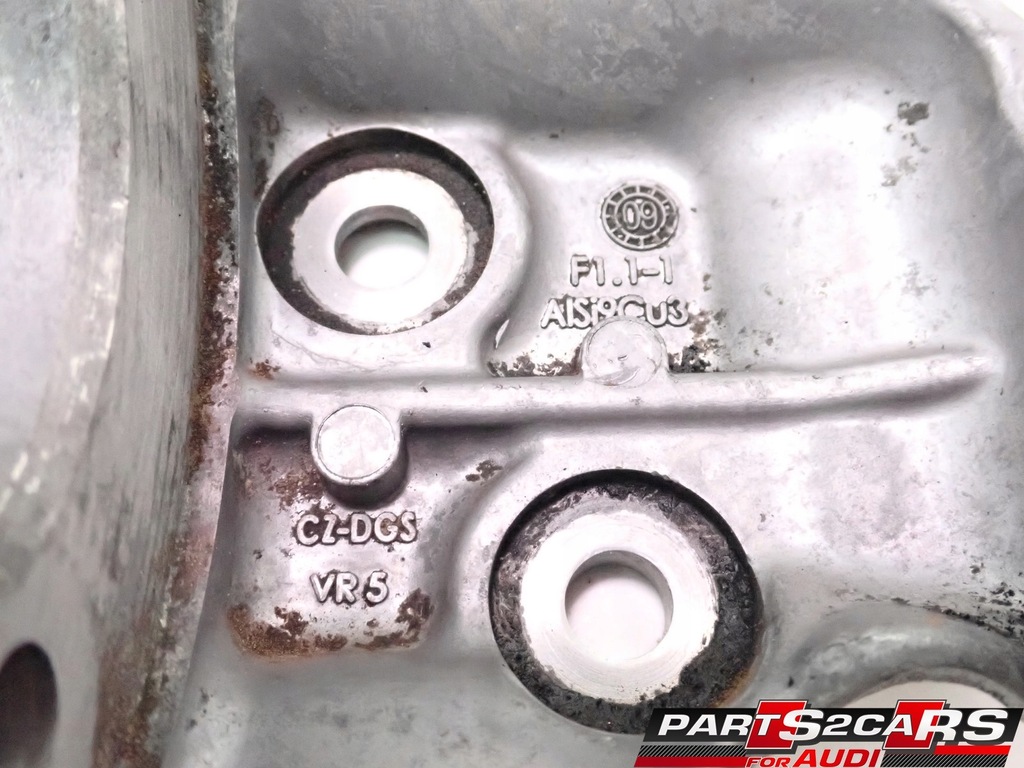 фото №11, Кронштейн насоса 3.0 tdi audi q7 4l 059145167al