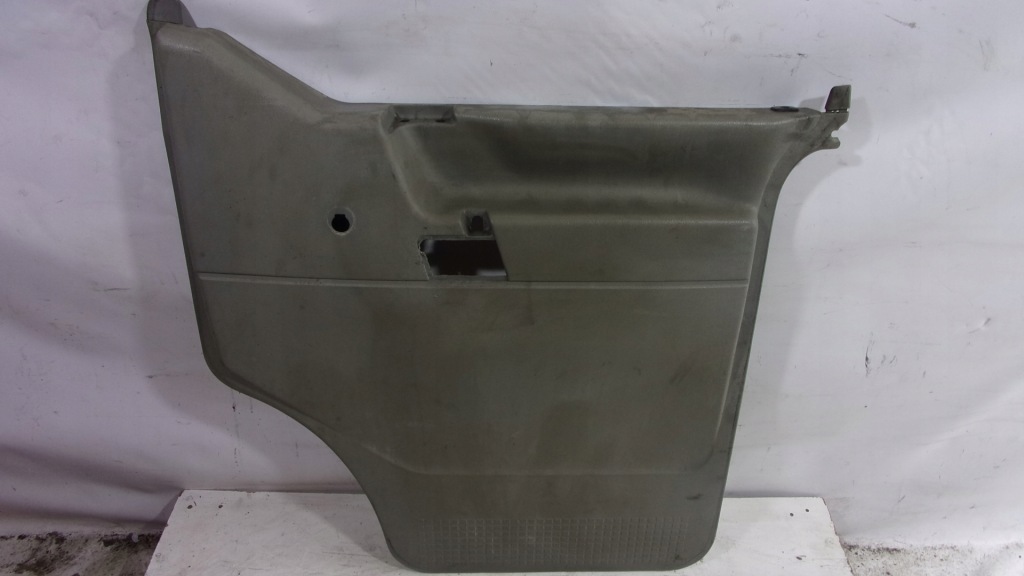 фото №1, Обшивка двері правий перед vw transporter t4 4