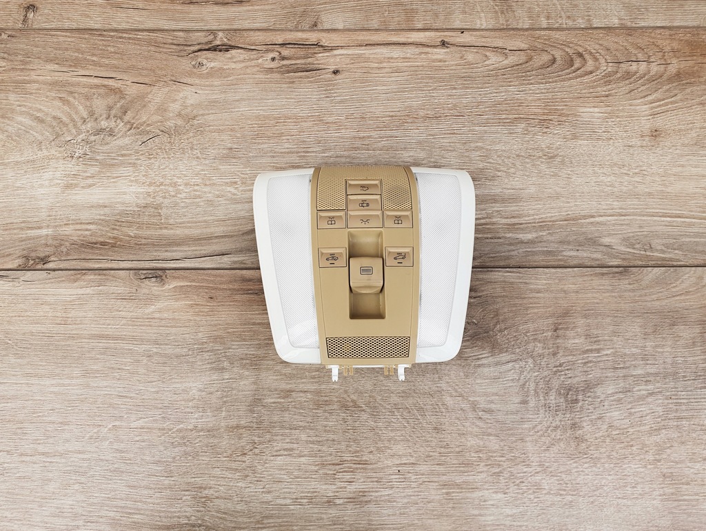 фото №1, Лампа салонная люк панорама mercedes w204