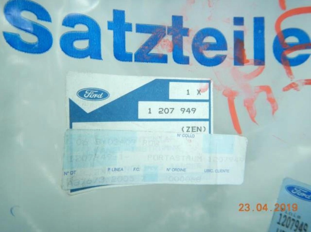 фото №7, Бардачок корпус консоли ford fiesta 01-08 fusion