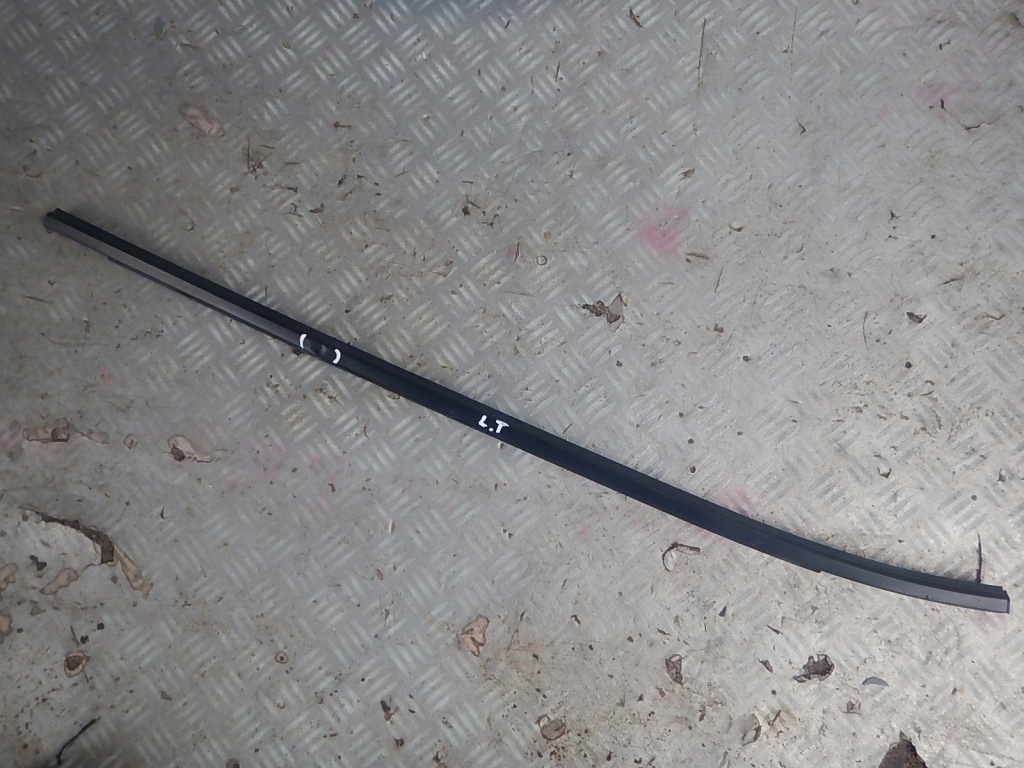 фото №1, Nissan murano z50 левый молдинг дверь задняя