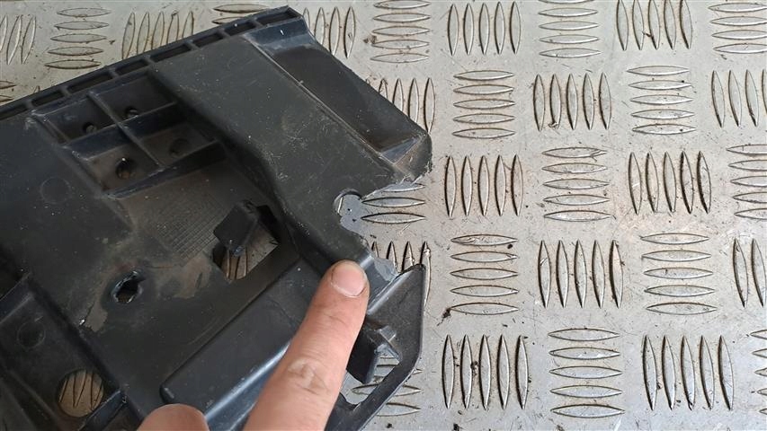 фото №5, M4 532890d130 плита бампера toyota yaris iii lift