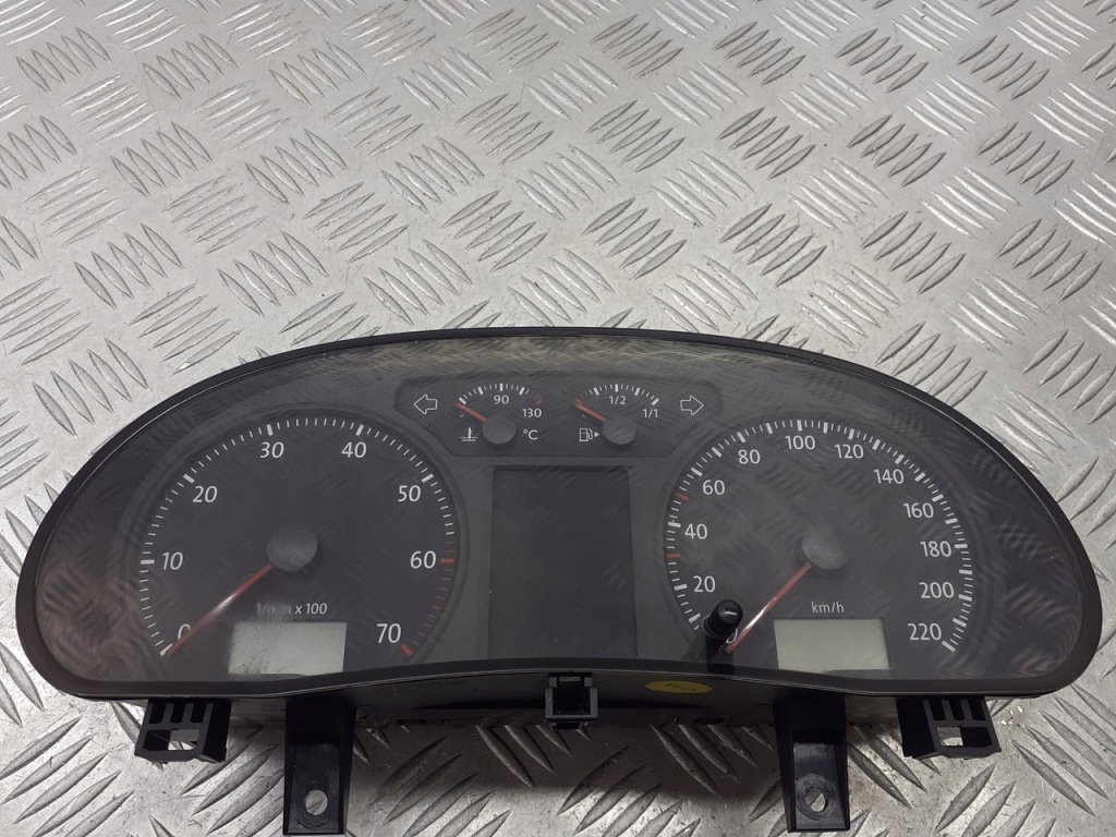 фото №1, Счетчик приборы vw polo iv 9n 1.2 6q0920803e