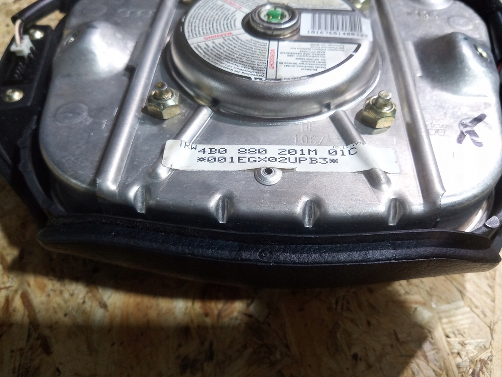 фото №9, Подушка водія мультифункція audi оригінальний номер 4b0880201m