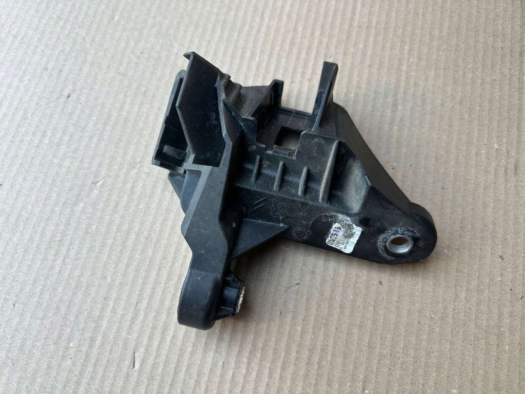 Peugeot 207 кронштейн тросів передач 9685233080 Недорого