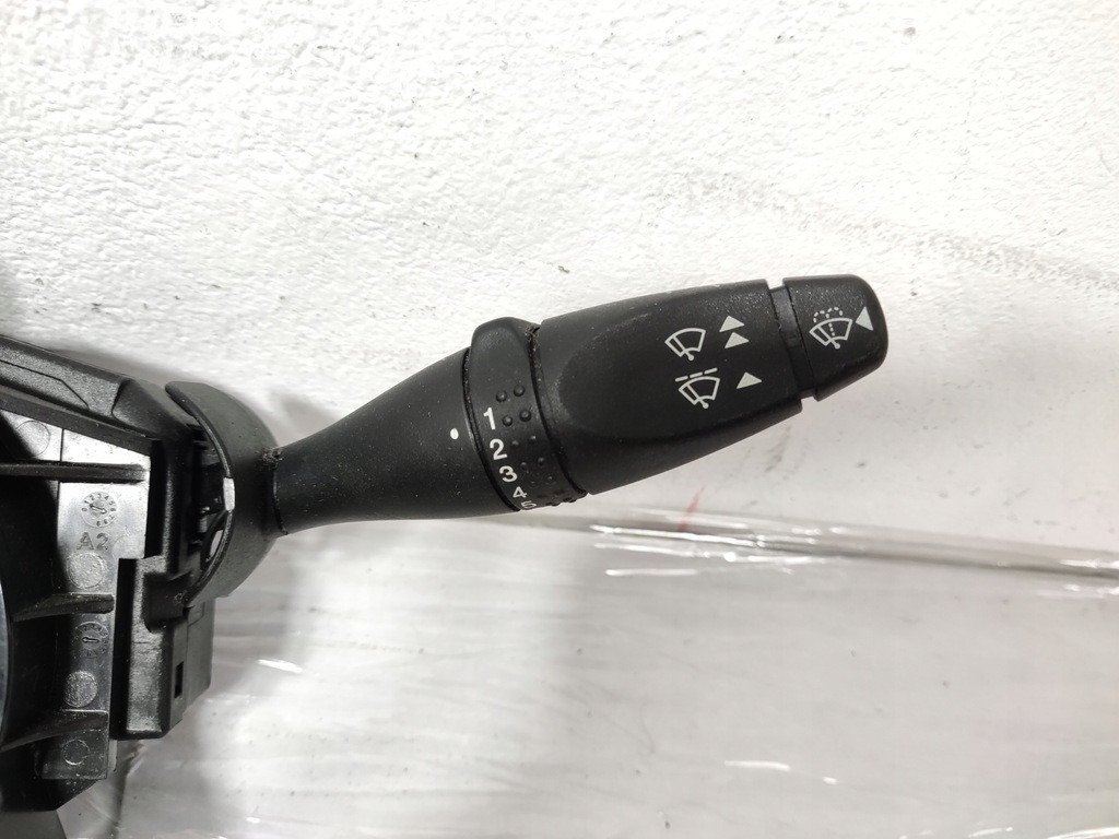 фото №13, Рычаг поворотники ford fiesta mk6 fusion